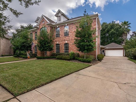 2nd image of 3406 Ardent Oak Cir