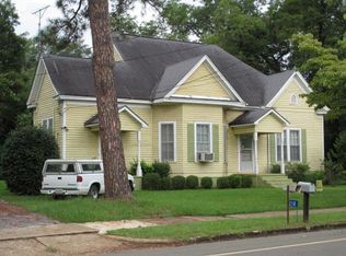 210 S Bond St, Plains, GA 31780