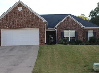 390 Sandpiper Dr., Boiling Springs, SC 29316