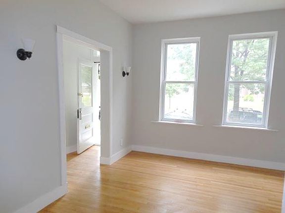 3rd image of 4150 Shaw Blvd #1ST