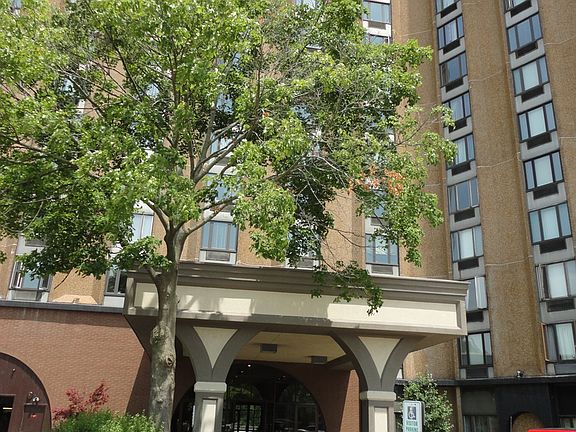 WELCOME TO 1 RENAISSANCE PLACE, A LUXURY CONDOMINIUM HIGH RISE IN THE HEART OF PALATINE