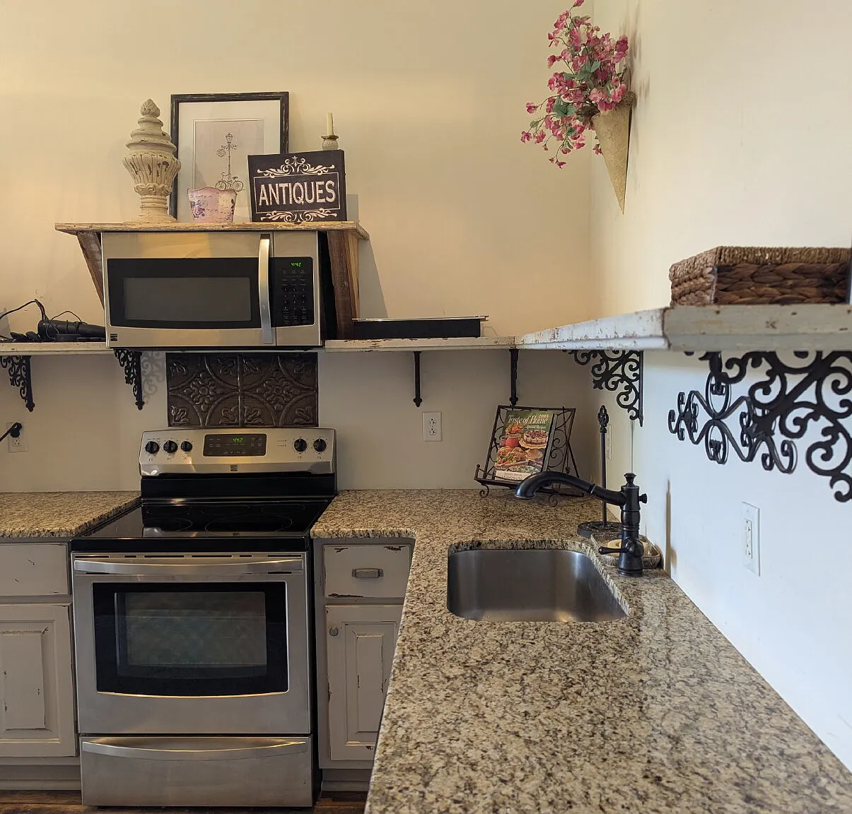 1 bed, 1.0 bath, 900 sqft, $1,075 — Photo 4