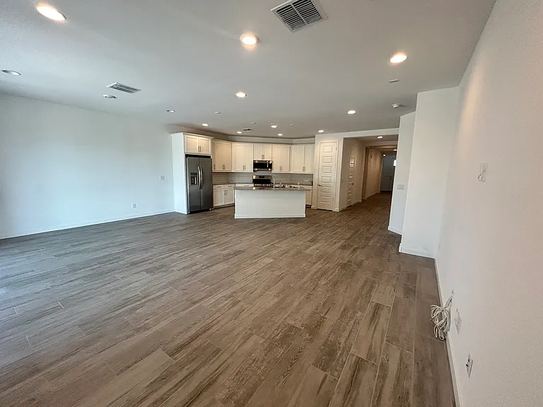 560 E Cactus Wren Dr — Photo 59