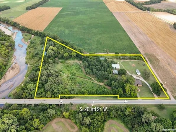 8640 S 263rd St W, Viola, KS 67149