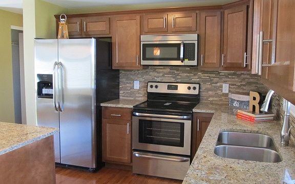 NEW KITCHEN!