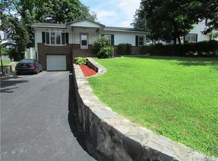 15 Helena Ave, Mohegan Lake, NY 10547