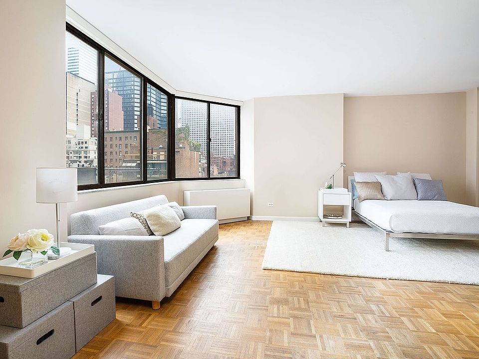 1st image of 255 E 49th St #10F