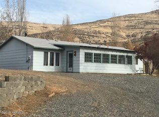 941 Coyote Creek Rd, Yakima, WA 98901