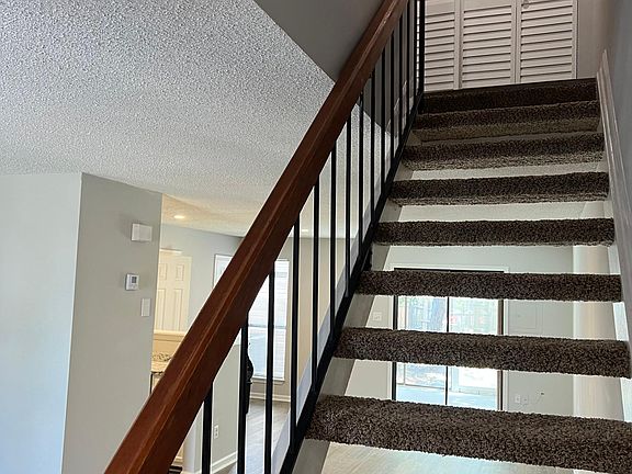 4th image of 3907 Thalia Trace Ct