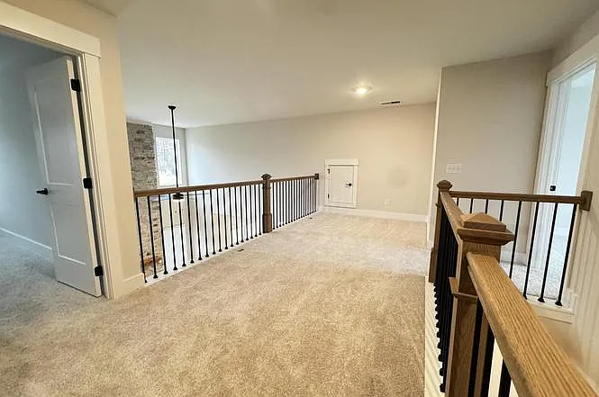 501 Pine Bough Rd — Photo 7