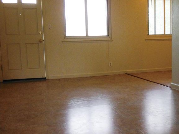 3rd image of 684 Vine St APT 5