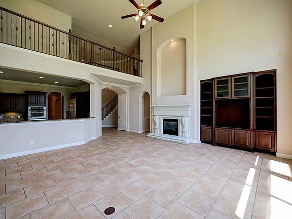 5th image of 8314 Buffalo Creek Drive