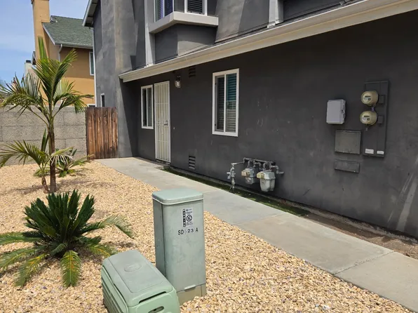 523 Hart Dr, El Cajon, CA
