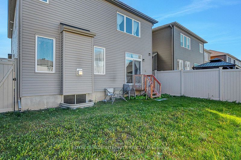 Ottawa House for rent - 4 Bedrooms — photo 27