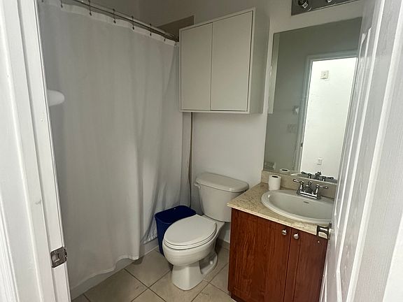 4th image of 8999 NW 107th Ct