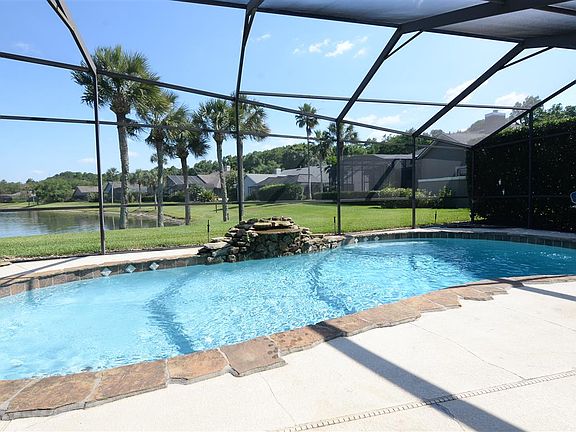 2nd image of 815 Shriver Cir