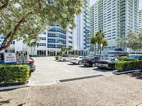 3rd image of 3430 Galt Ocean Drive #310