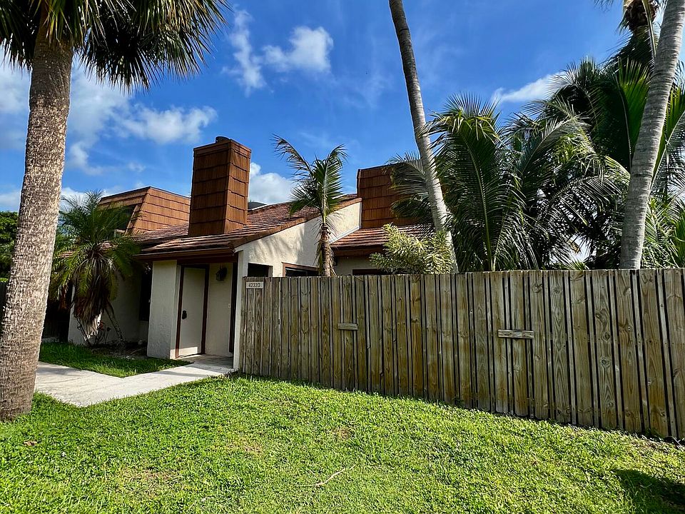 1st image of 4232 PALM BAY #D