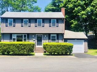 11 Judith Rd, Peabody, MA 01960