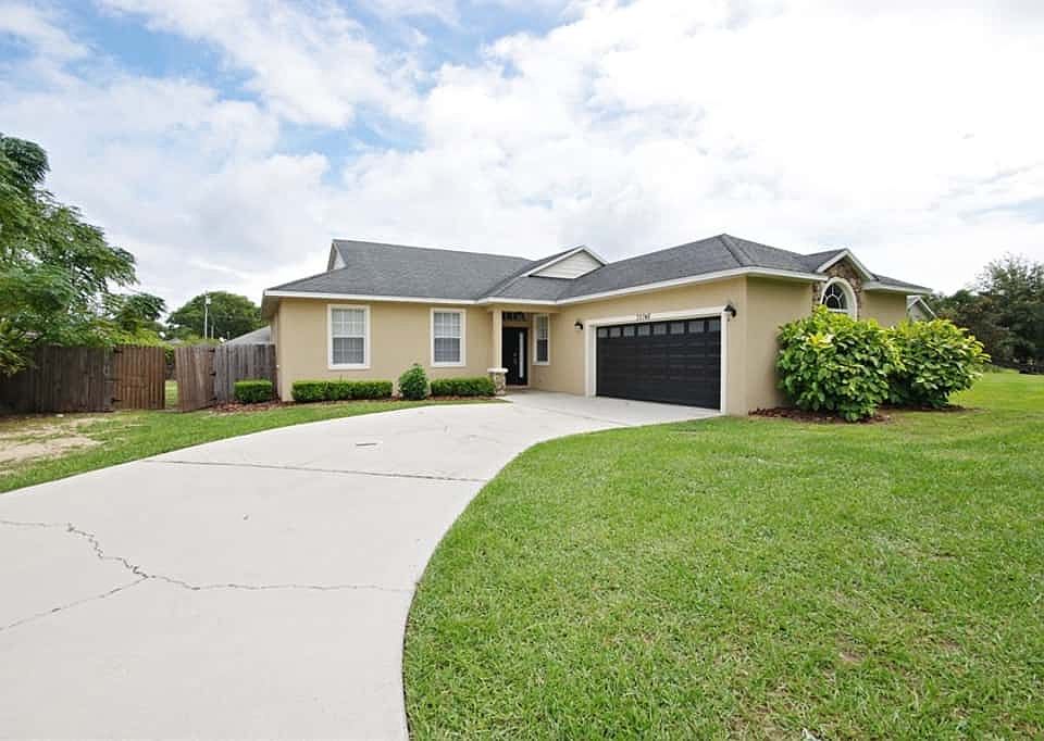 1st image of 35746 Lakewood Dr