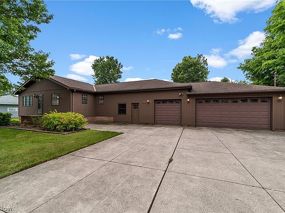 2nd image of 3413 Akins Rd