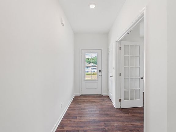 4th image of 414 Hayley Marie Ln