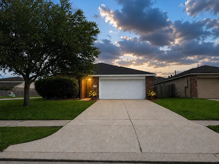 301 Turquoise Trade Dr — Photo 22