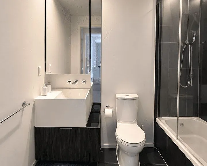 1 Bloor St E #2806 — Photo 19