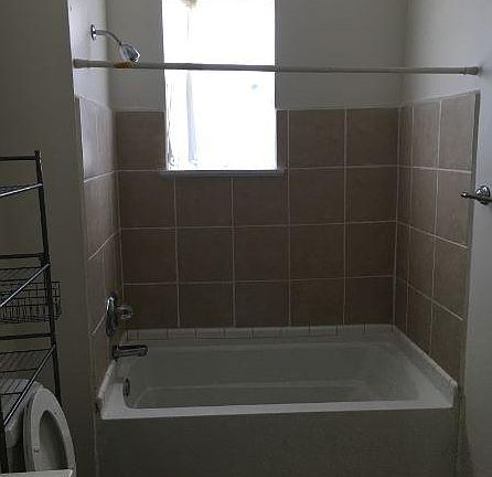 5th image of 8630 Apricot St #8630