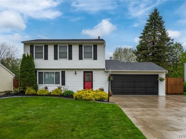 1882 Hopkins Rd, Getzville, NY 14068