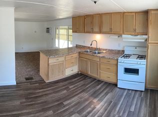 401 2nd St SW, Tioga, ND 58852