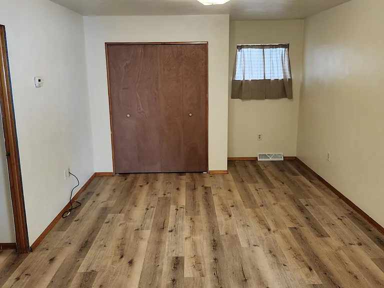 409 Illinois St #2 — Photo 3