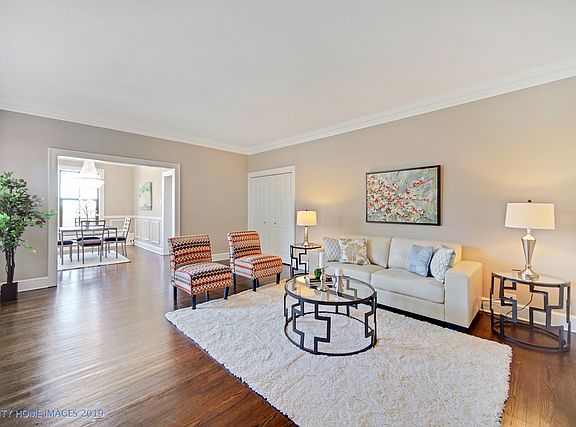 3rd image of 3520 N Lake Shore Dr APT 7J