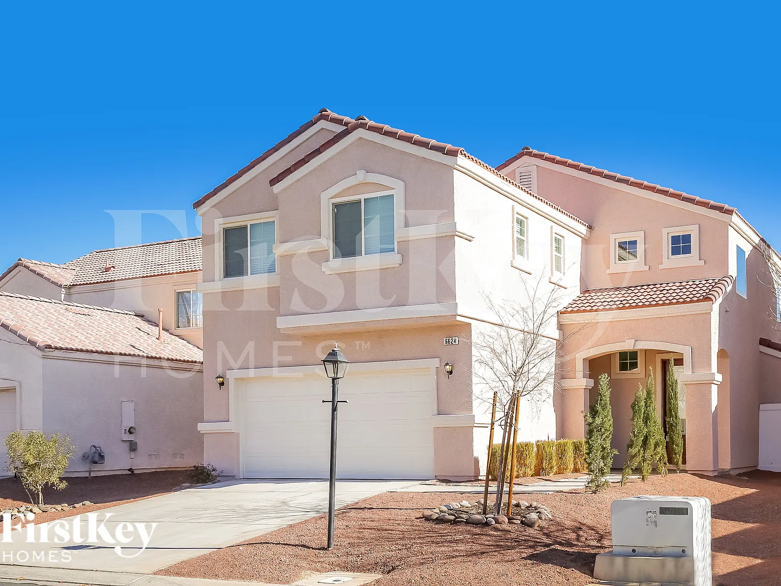 3 bed, 2.5 bath, 1871 sqft, $2,020 — Photo 2