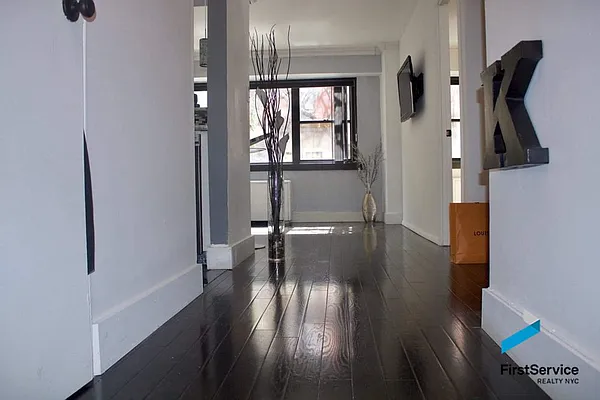 Rented by FirstService Realty (legacy) | media 29