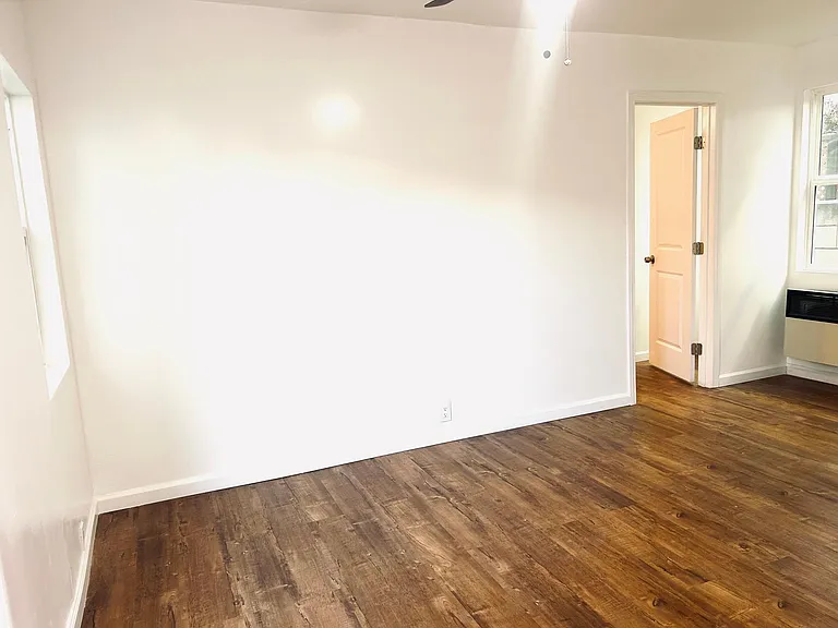53 Argonne Ave #2 — Photo 5