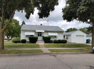 2130 W Tripoli Ave, Milwaukee, WI 53221