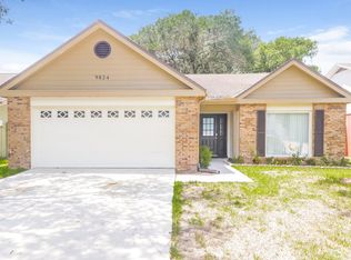9824 Sir Frederick St, Temple Terrace, FL 33637