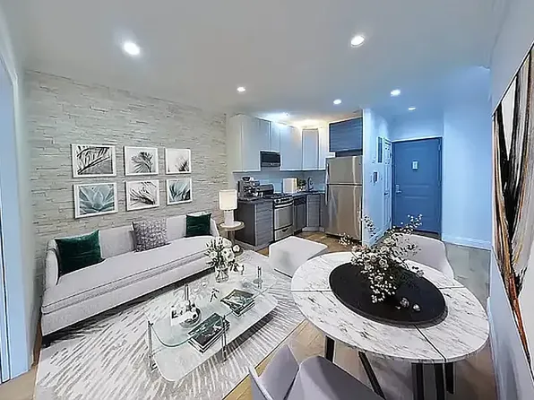 45 Carmine St APT 4D, New York, NY 10014