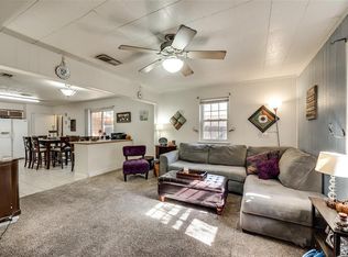 216 NE Murphy Rd, Burleson, TX 76028