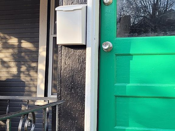 4th image of 219 W McPherson St #219.5