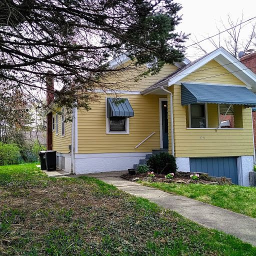1st image of 3931 Grand Ave