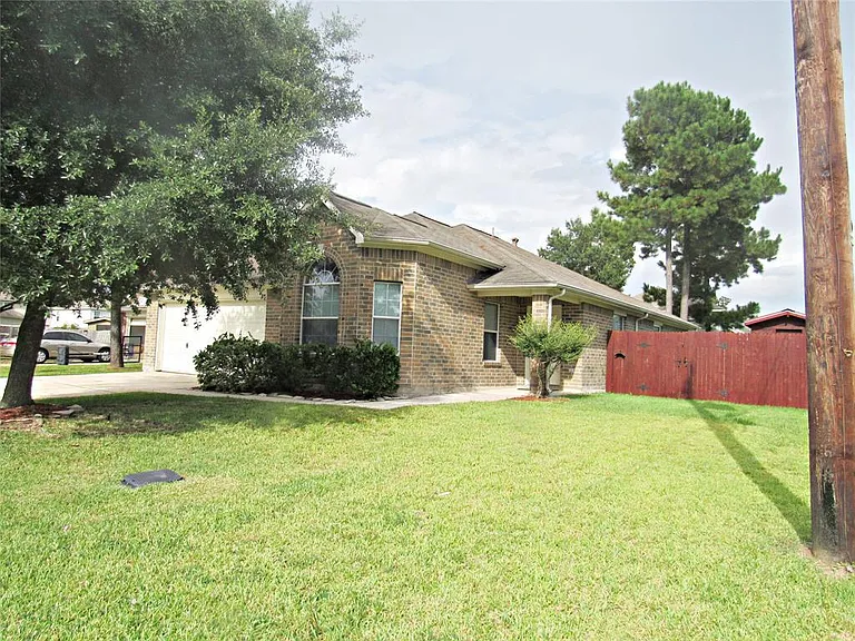 16787 Canary Ct — Photo 2