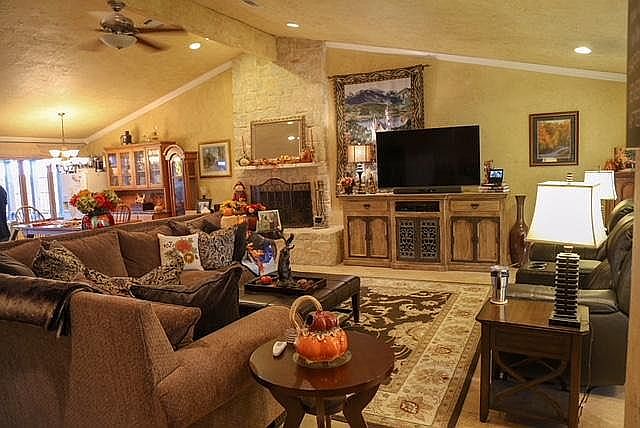 1st image of 4321 Zavala Ct