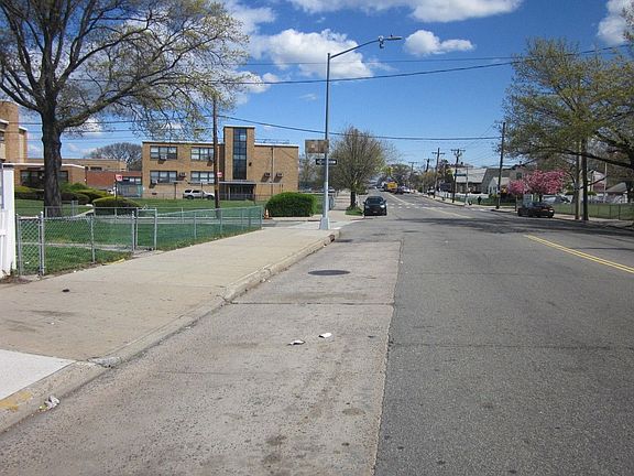 4th image of 14536 Farmers Blvd