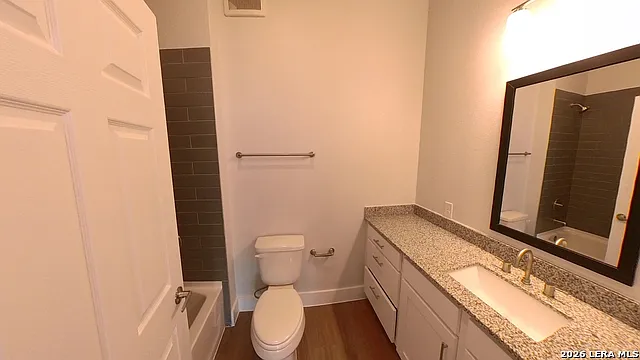 330 E Carson St #3103 — Photo 29