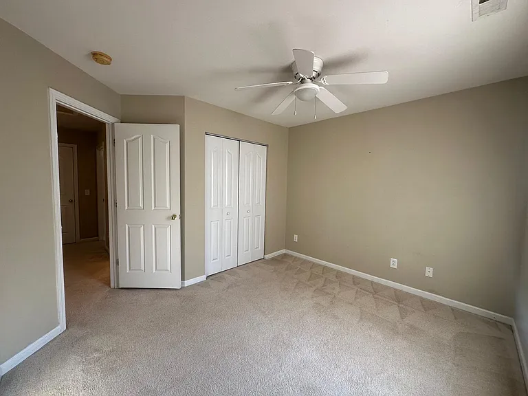 9030 Sedgewich Ln — Photo 7
