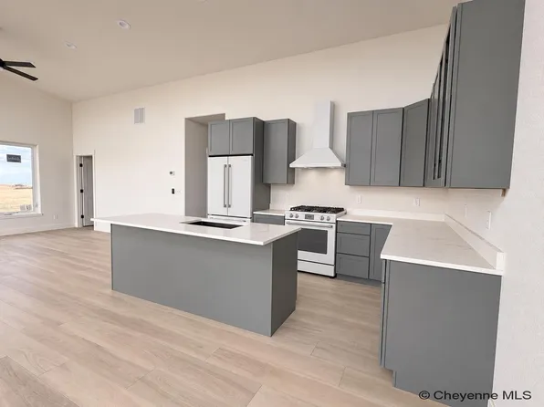 583 Canyon Rdg, Granite Canon, WY 82059