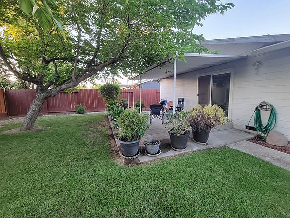 3rd image of 728 Nightingale St