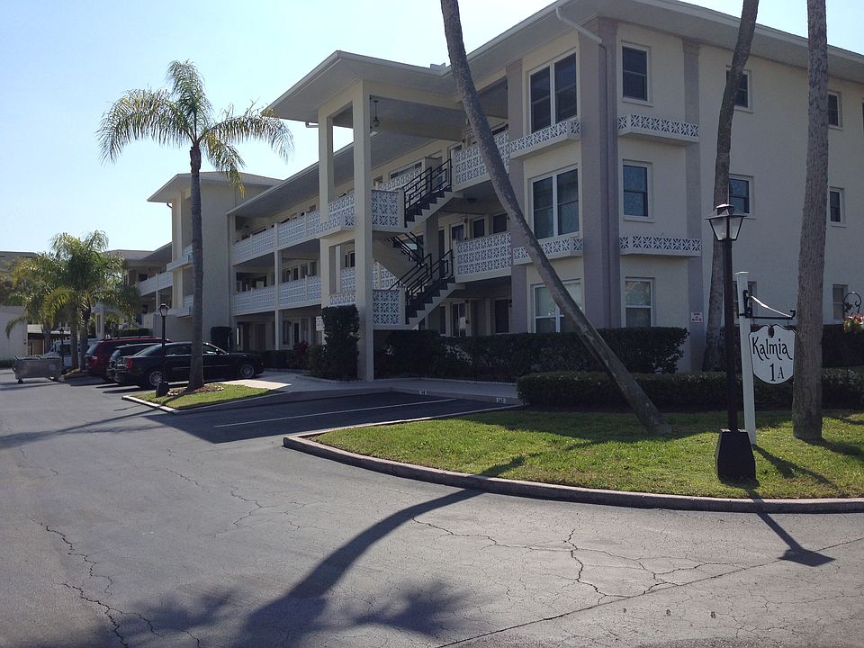 1st image of 1235 S Highland Ave #2309
